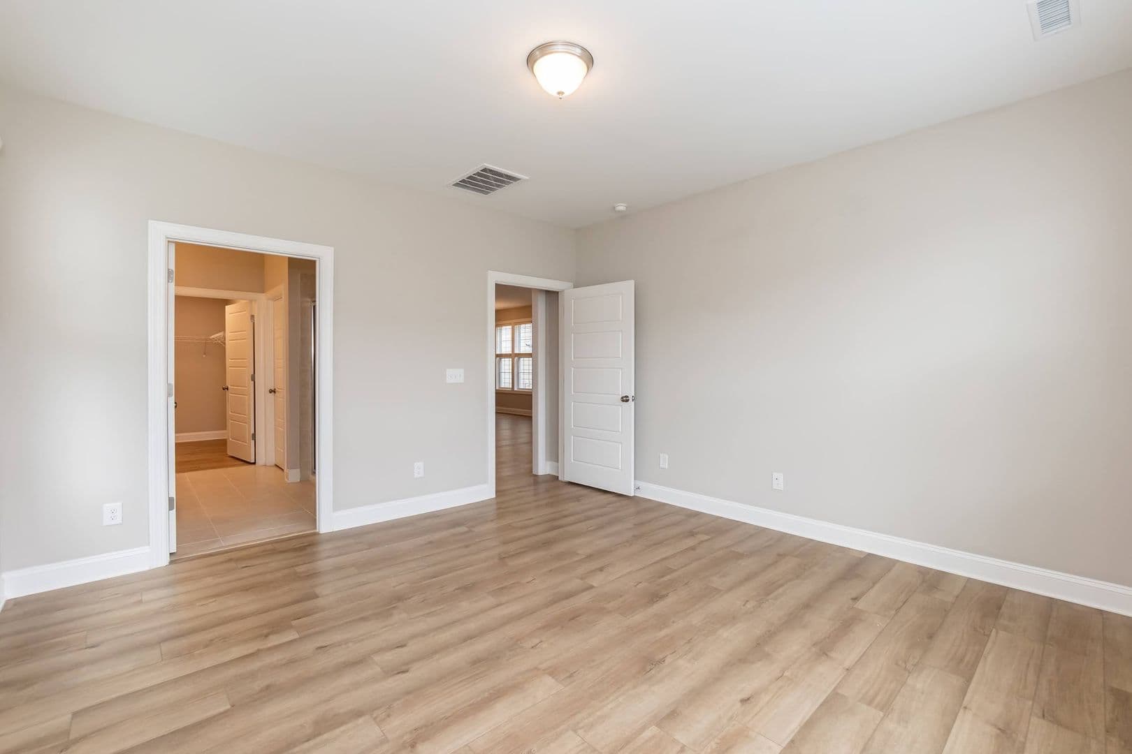 Durham House: 1014 Greatland Rd