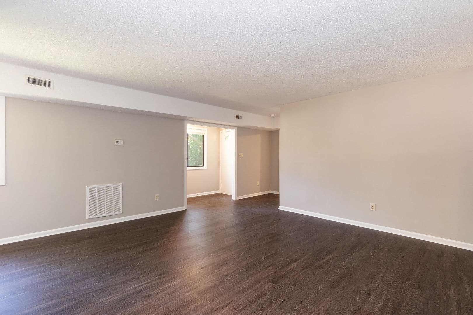Raleigh Apartment: 2900 Ligon St