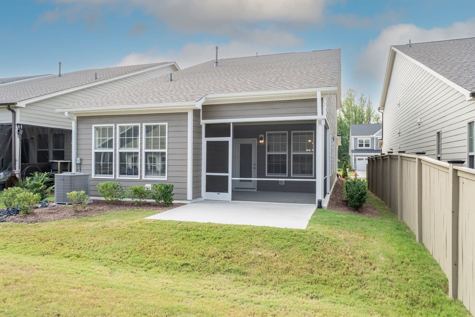 Durham House: 1014 Greatland Rd
