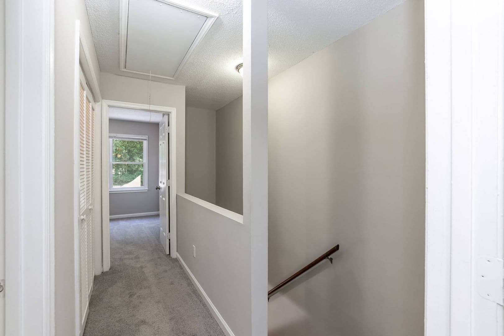 Durham House: 1507 Clermont Rd T-20
