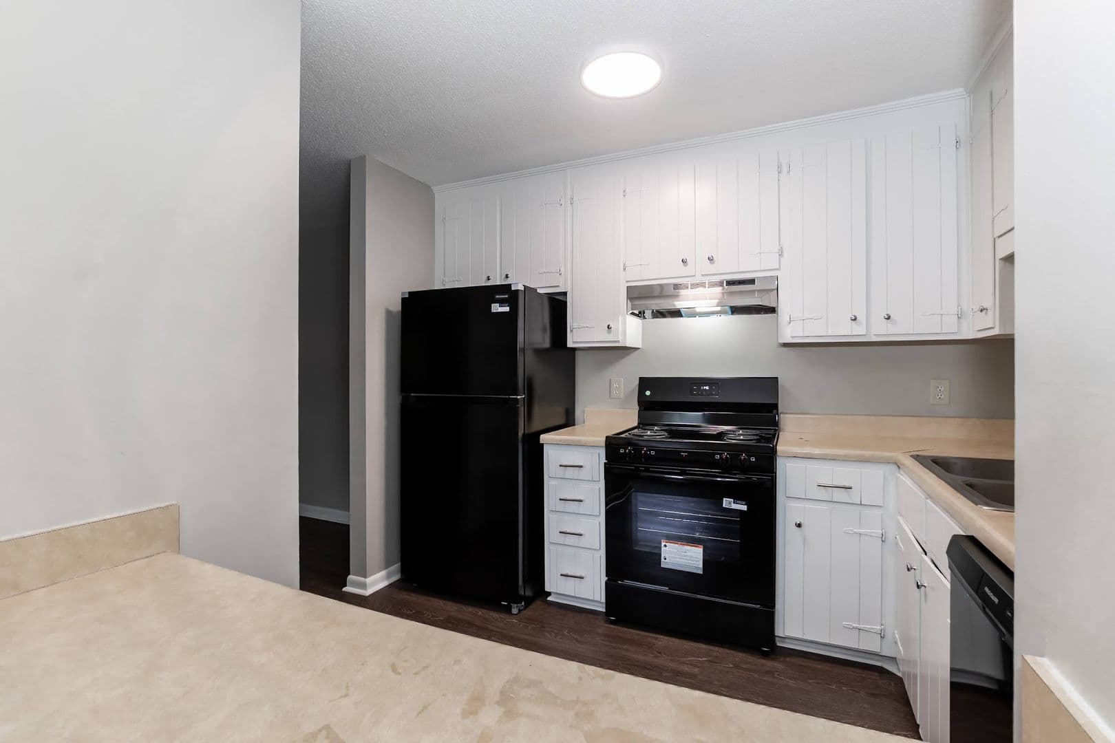Raleigh Apartment: 2821 OKelly St