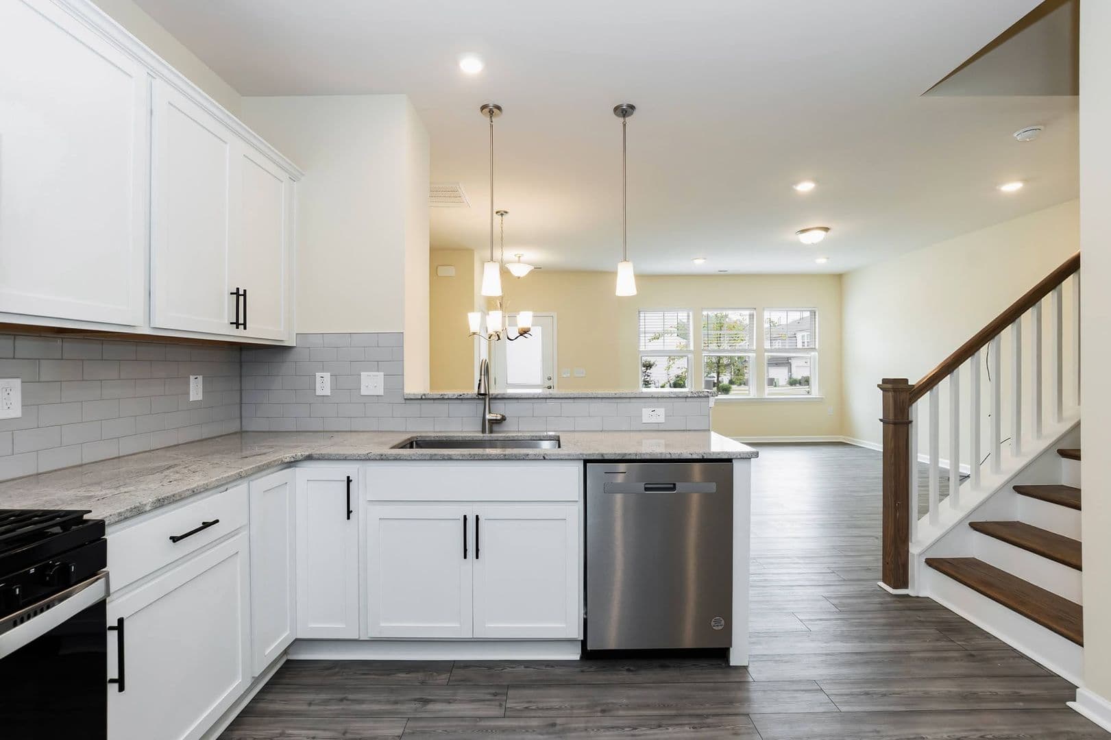 Fuquay Varina House: 807 Trestleview St