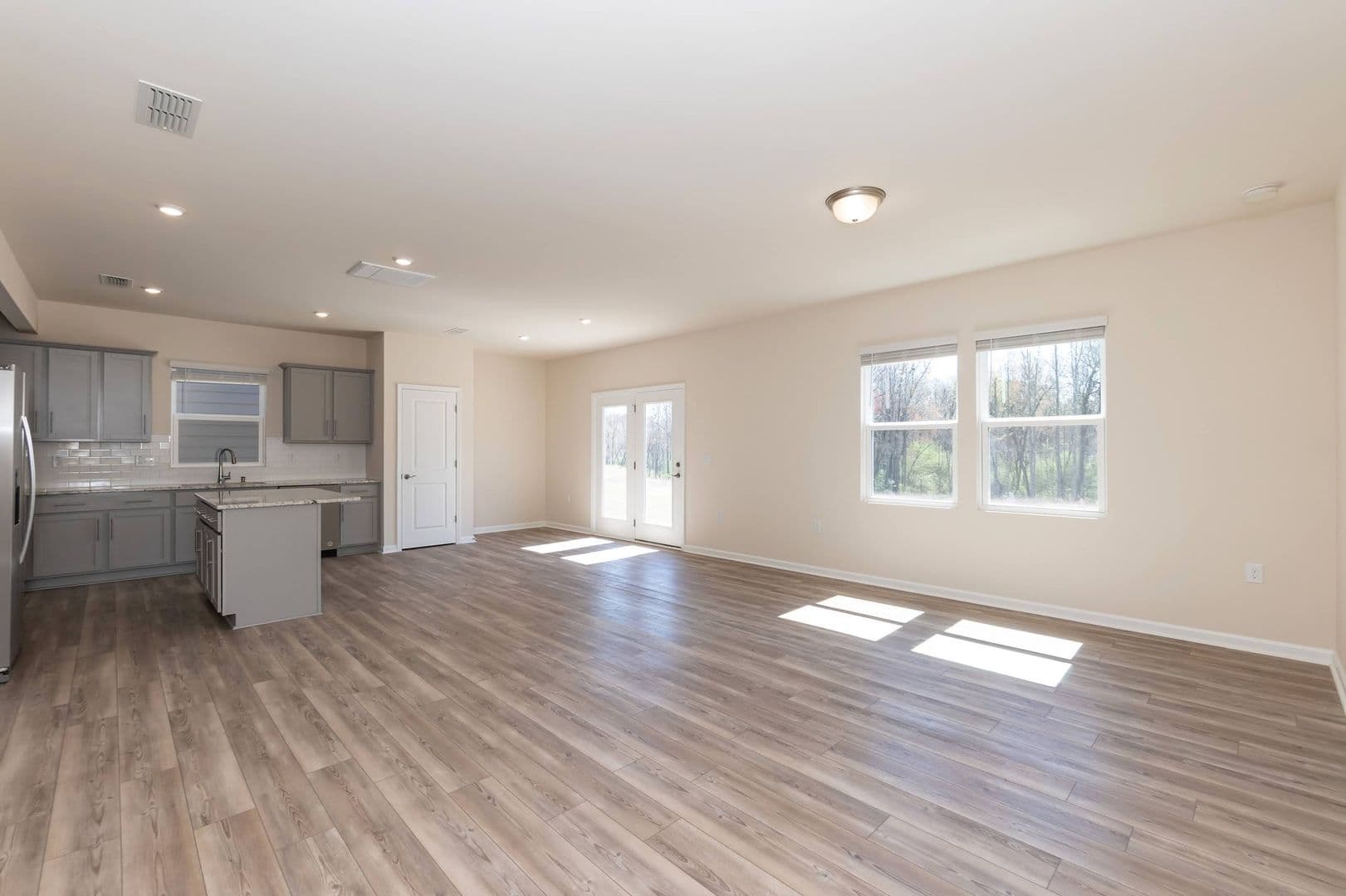 Wendell House: 1498 Rhodes Pond St