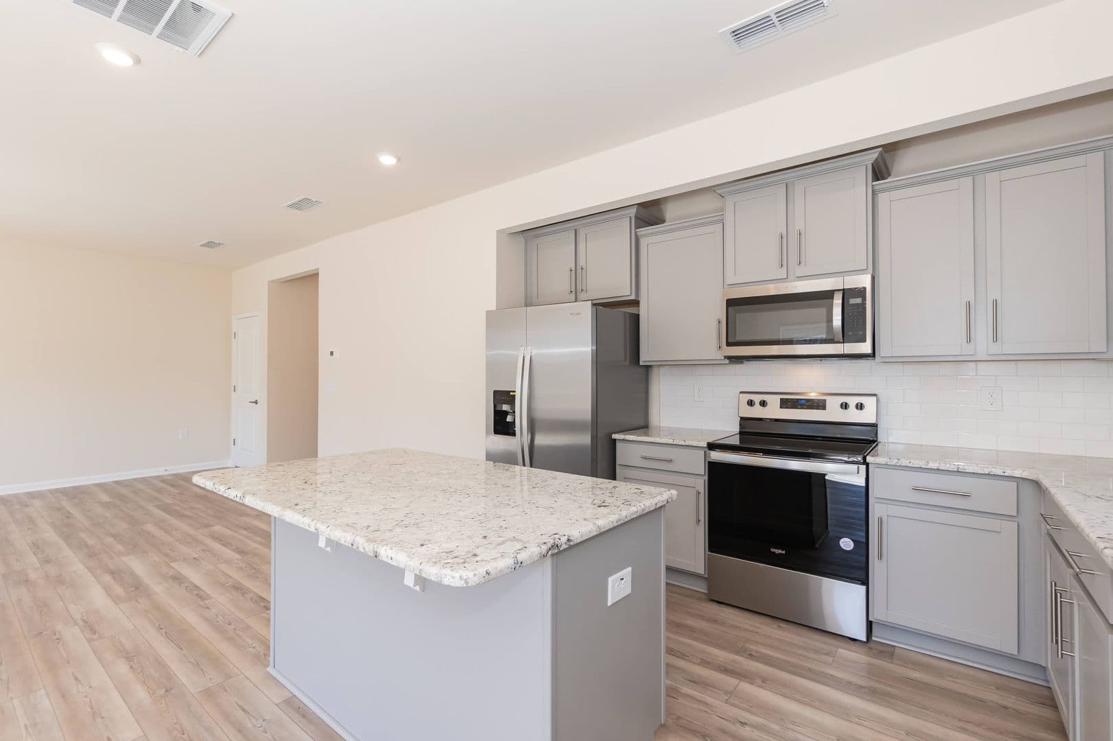 Wendell House: 1498 Rhodes Pond St