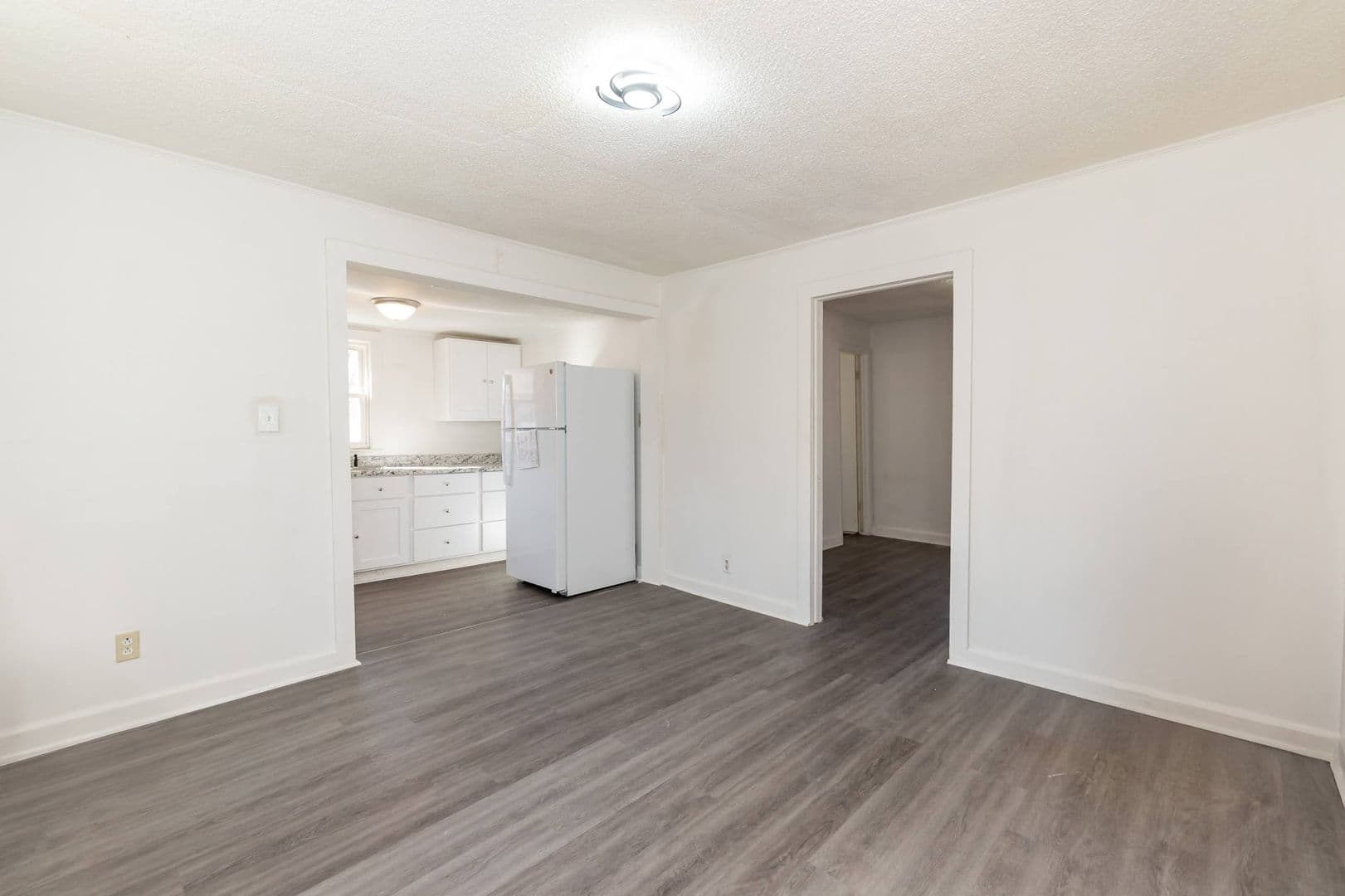 Henderson House: 835A N Beckford Dr