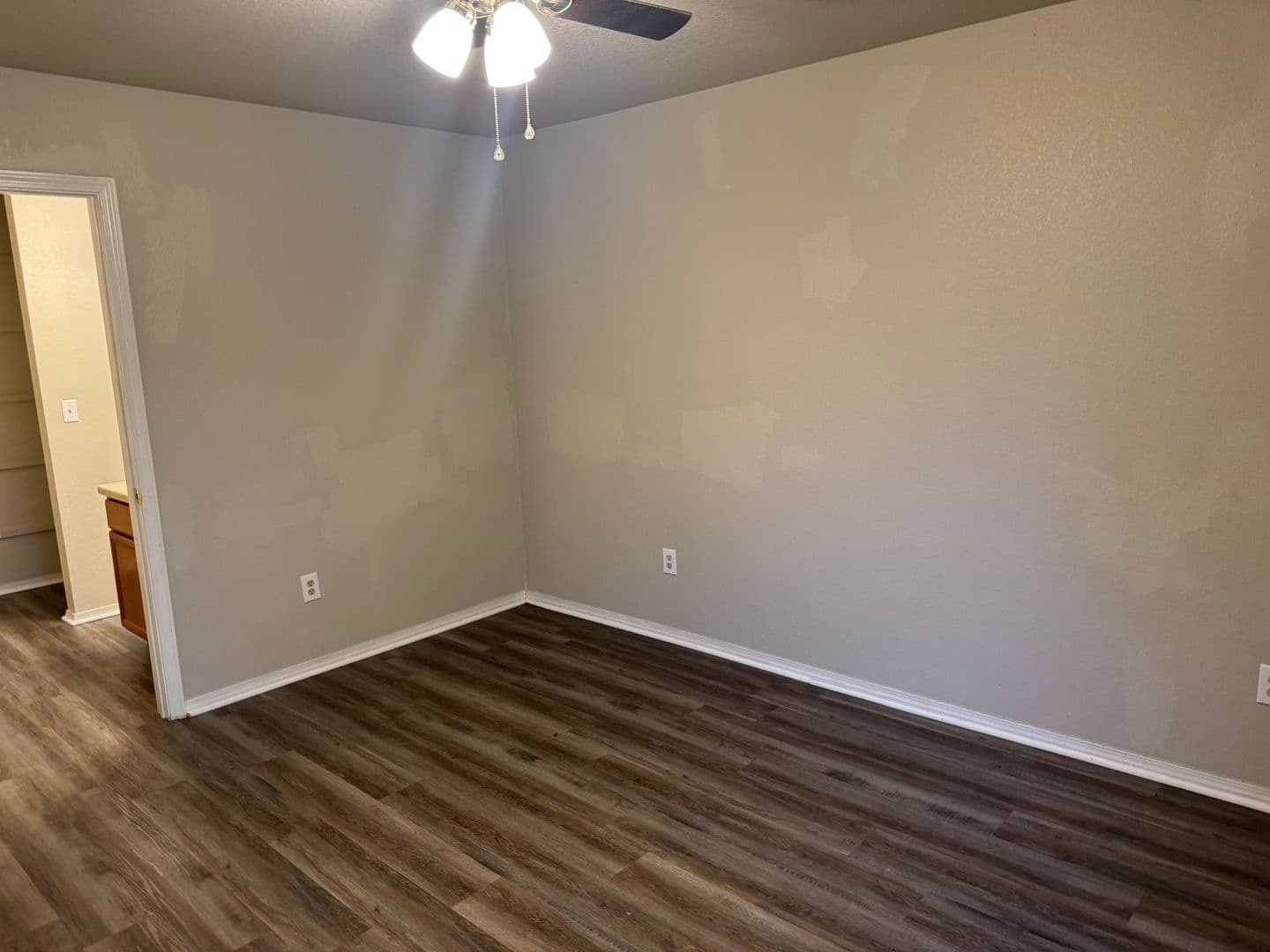Barling Apartment: 1206 Fort Street