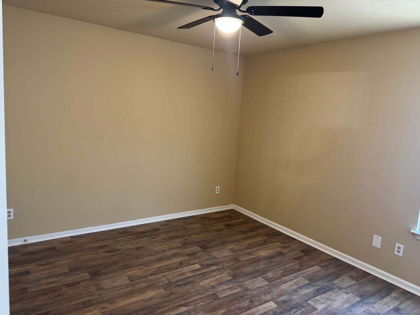 Fort Smith Multiplex: 4304 Walnut Park Drive