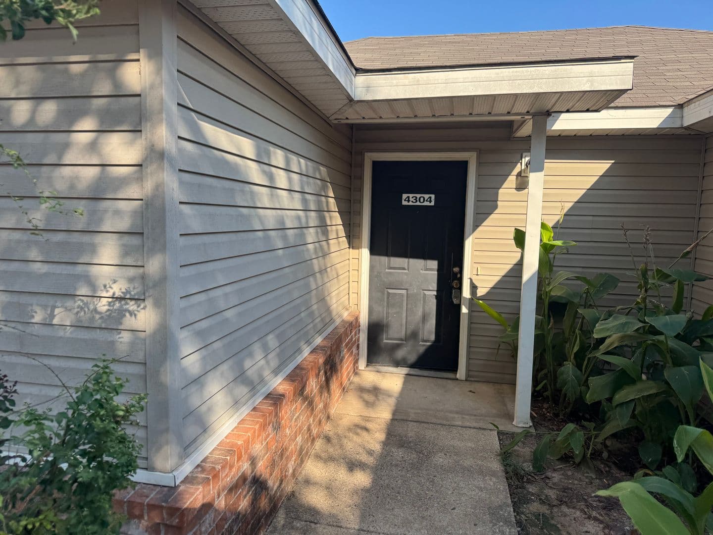 Fort Smith Multiplex: 4304 Walnut Park Drive