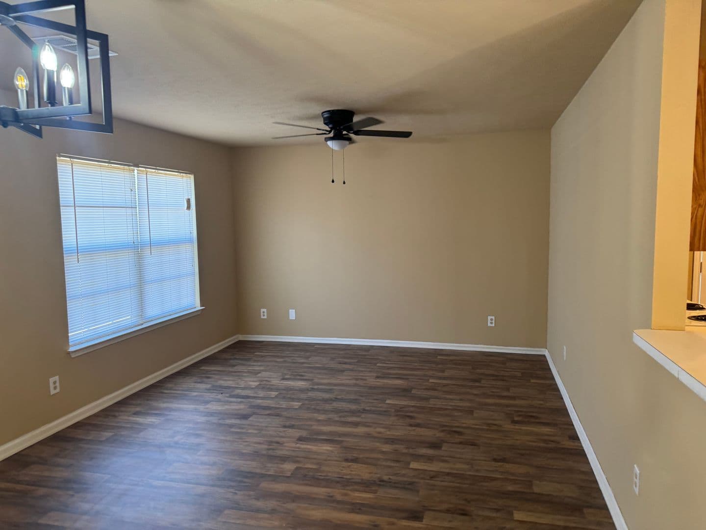 Fort Smith Multiplex: 4304 Walnut Park Drive