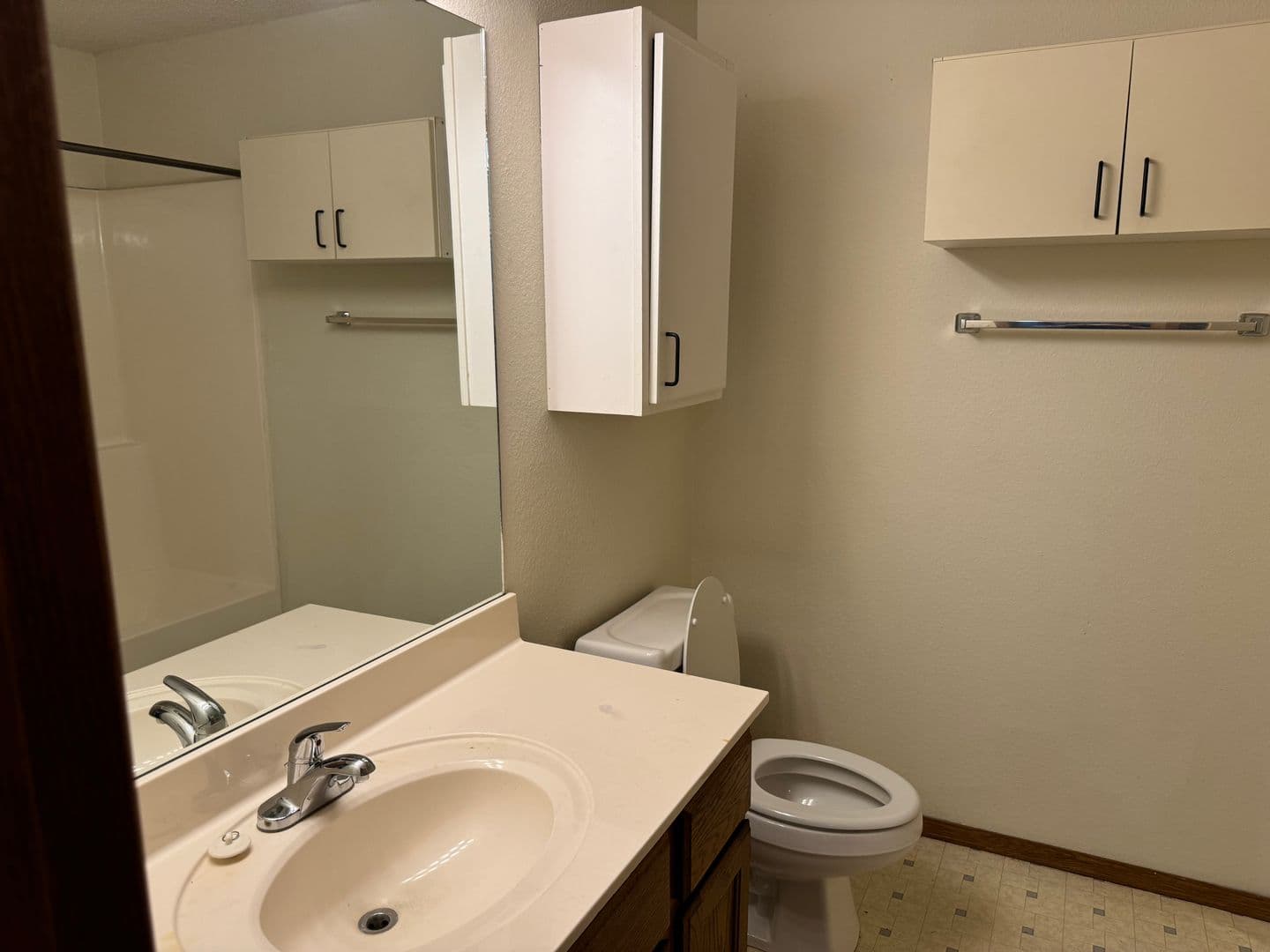 Fayetteville Apartment: Daisy Lane