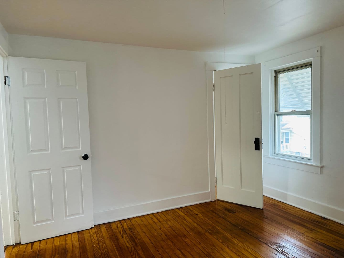 Rochester House: 14 Admiral Pk