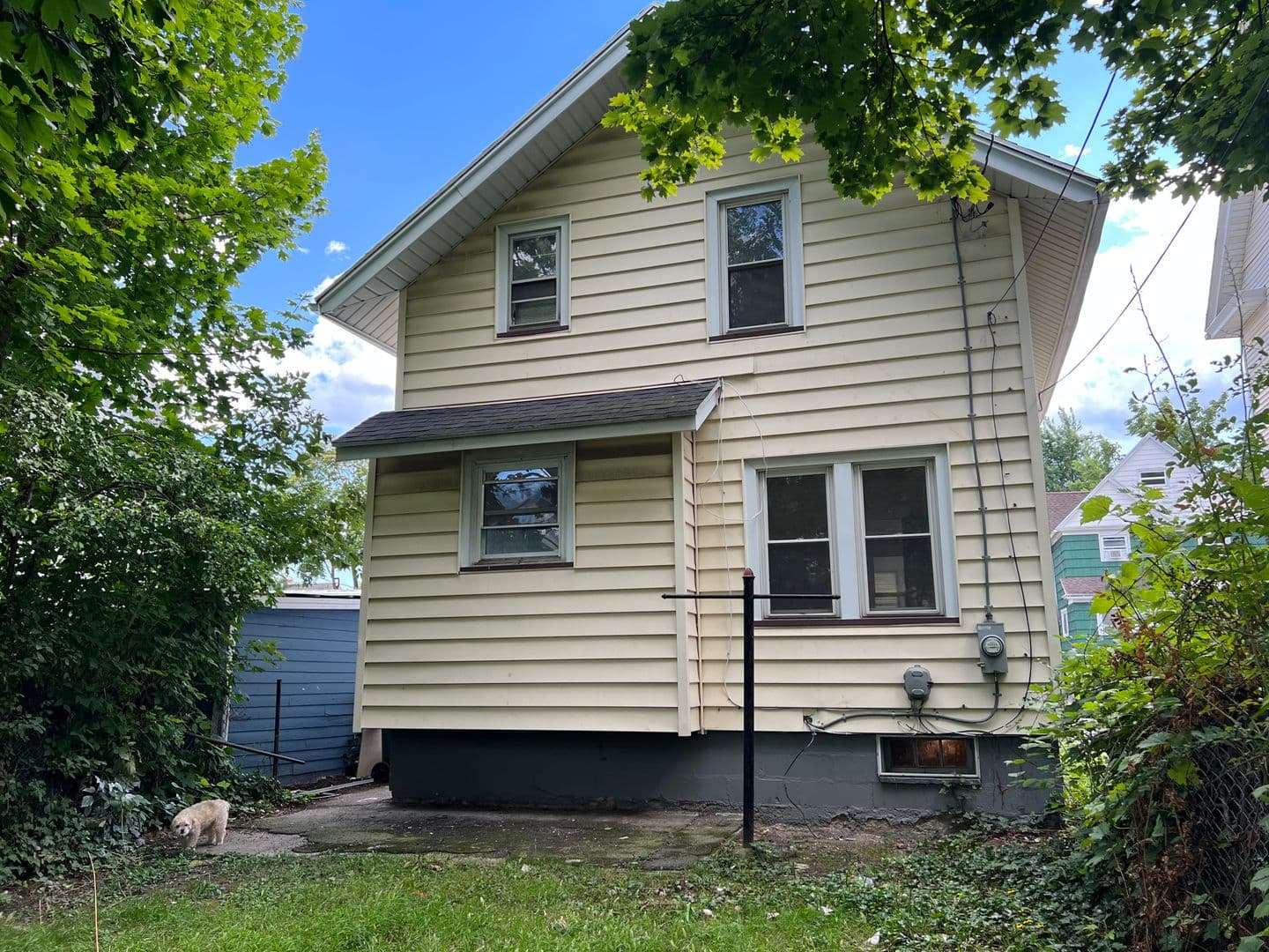Rochester House: 14 Admiral Pk