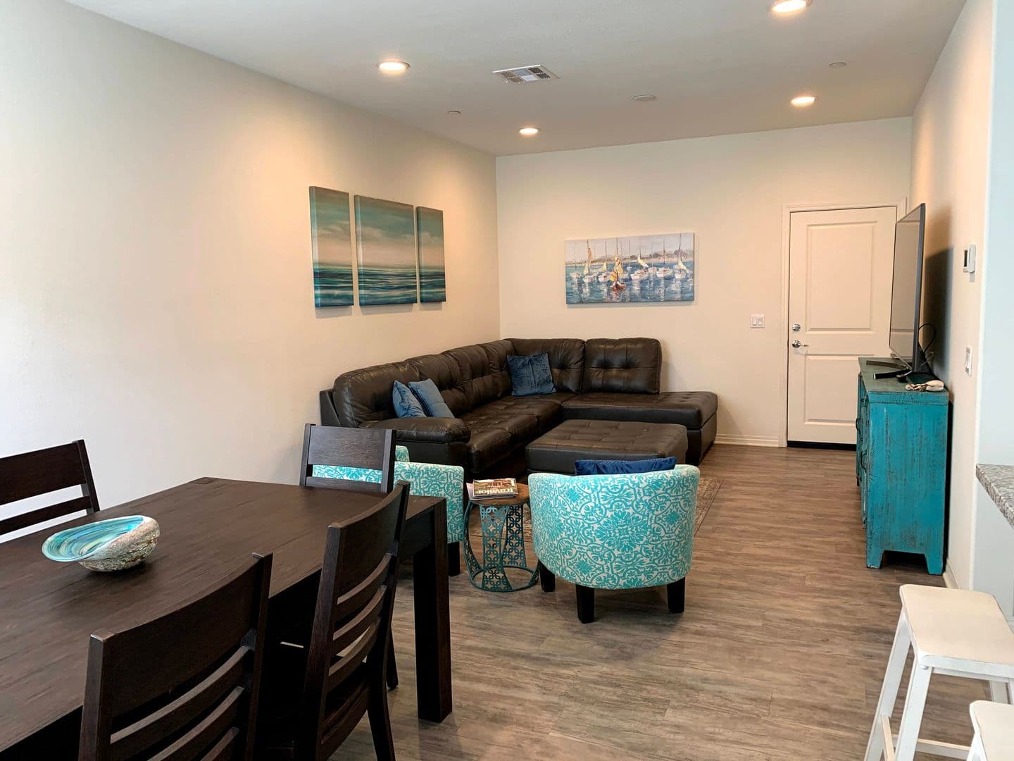 Imperial Beach Townhome: 518 Heron Lane