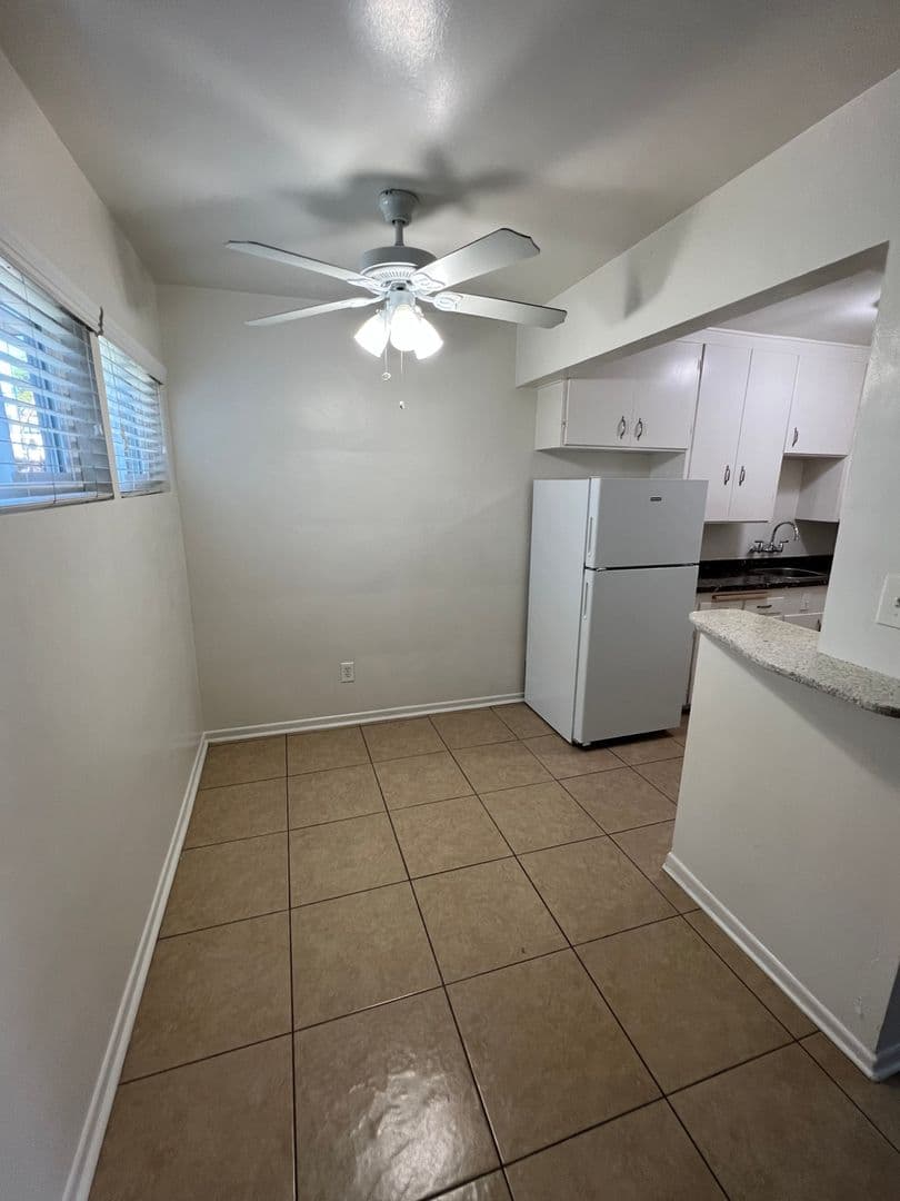 SAN DIEGO Apartment: 2577 BROADWAY