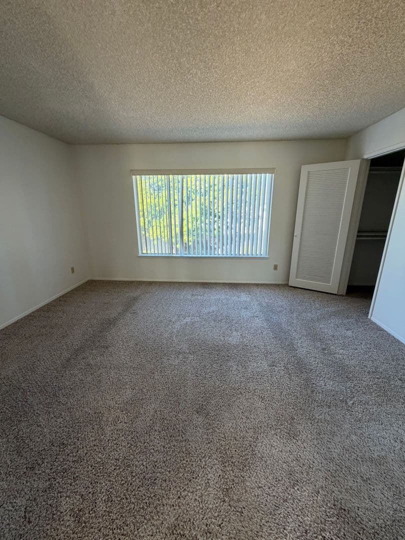 SAN DIEGO House: 7643 STEVENSON WAY