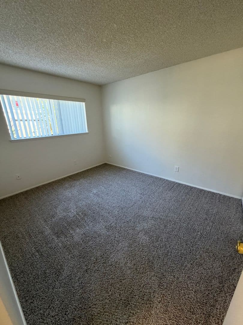 SAN DIEGO House: 7643 STEVENSON WAY