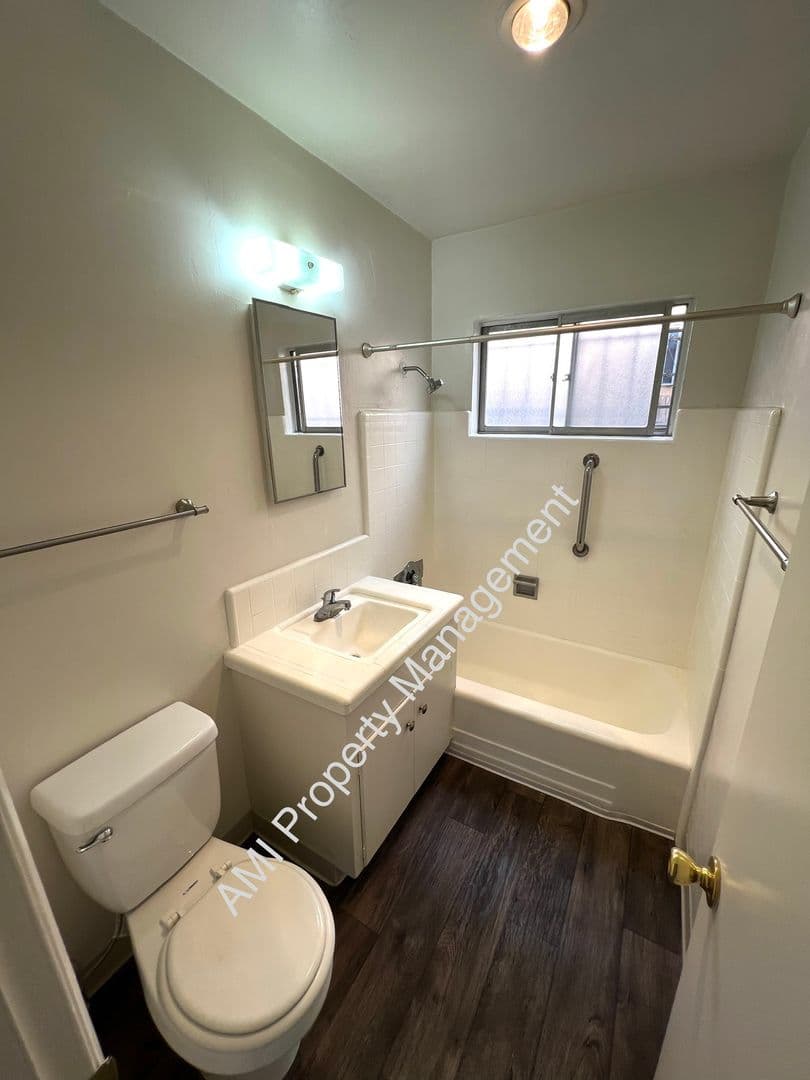 SAN DIEGO Apartment: 4127 33RD ST