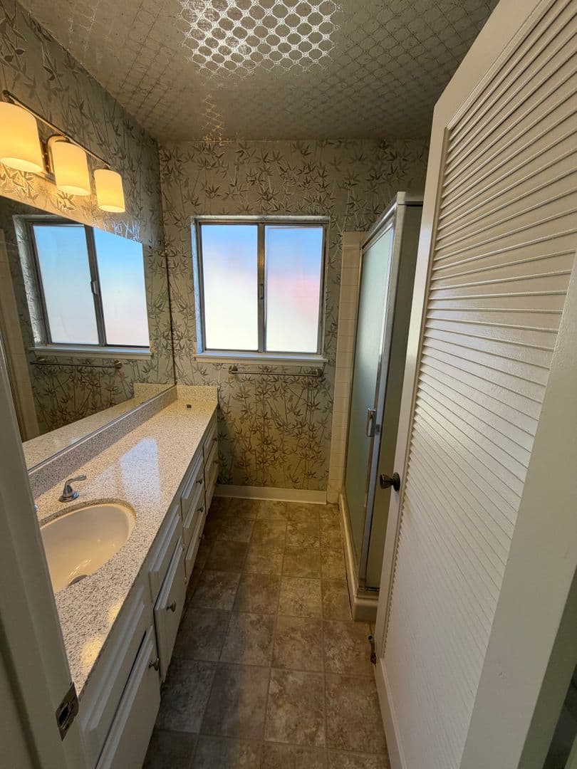 SAN DIEGO House: 7643 STEVENSON WAY