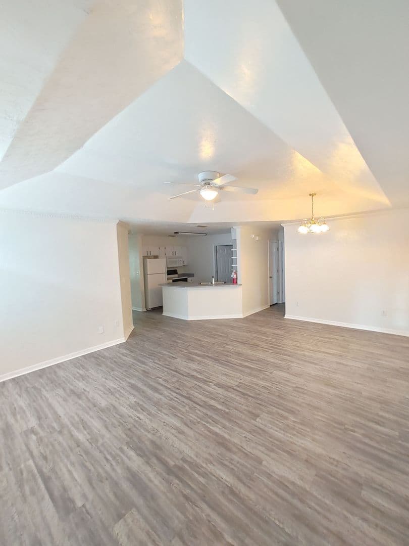 Gainesville House: 3650 NW 25th Terrace