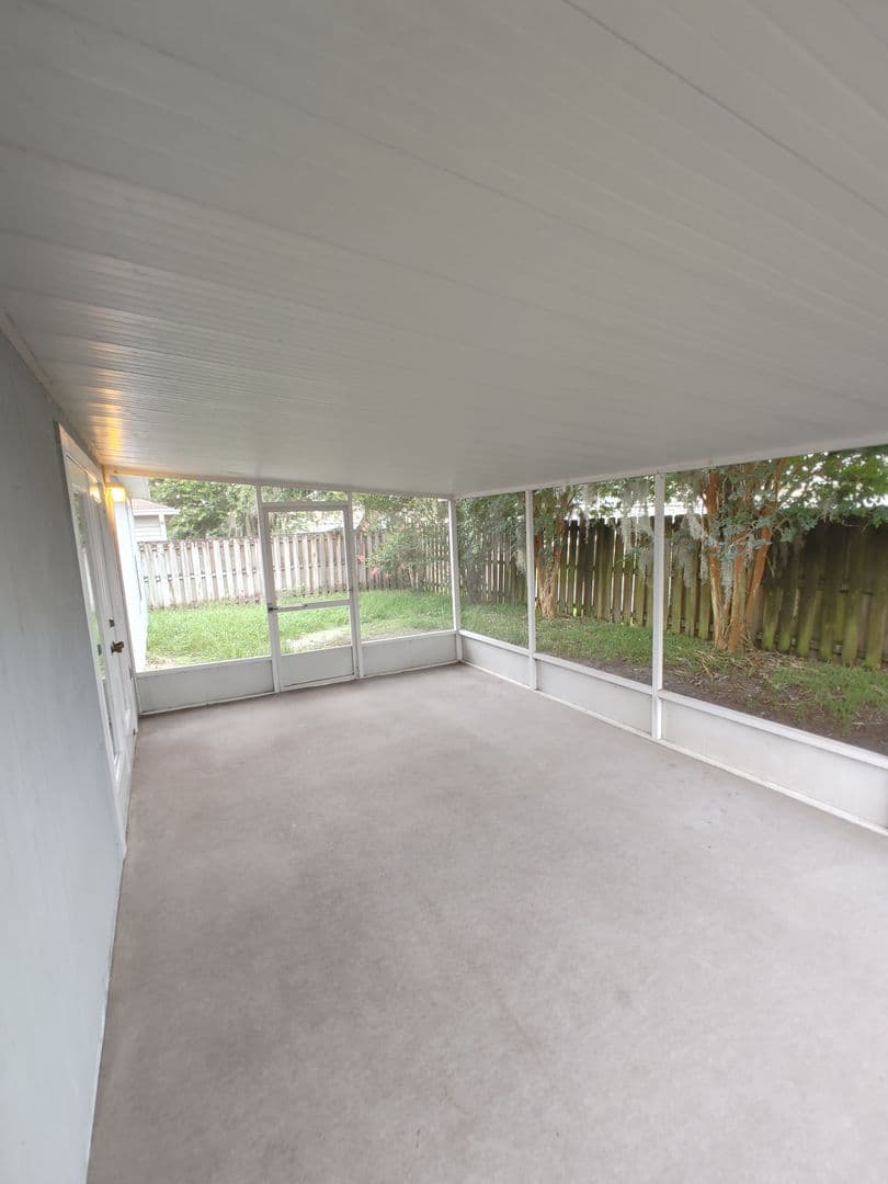 Gainesville House: 3650 NW 25th Terrace