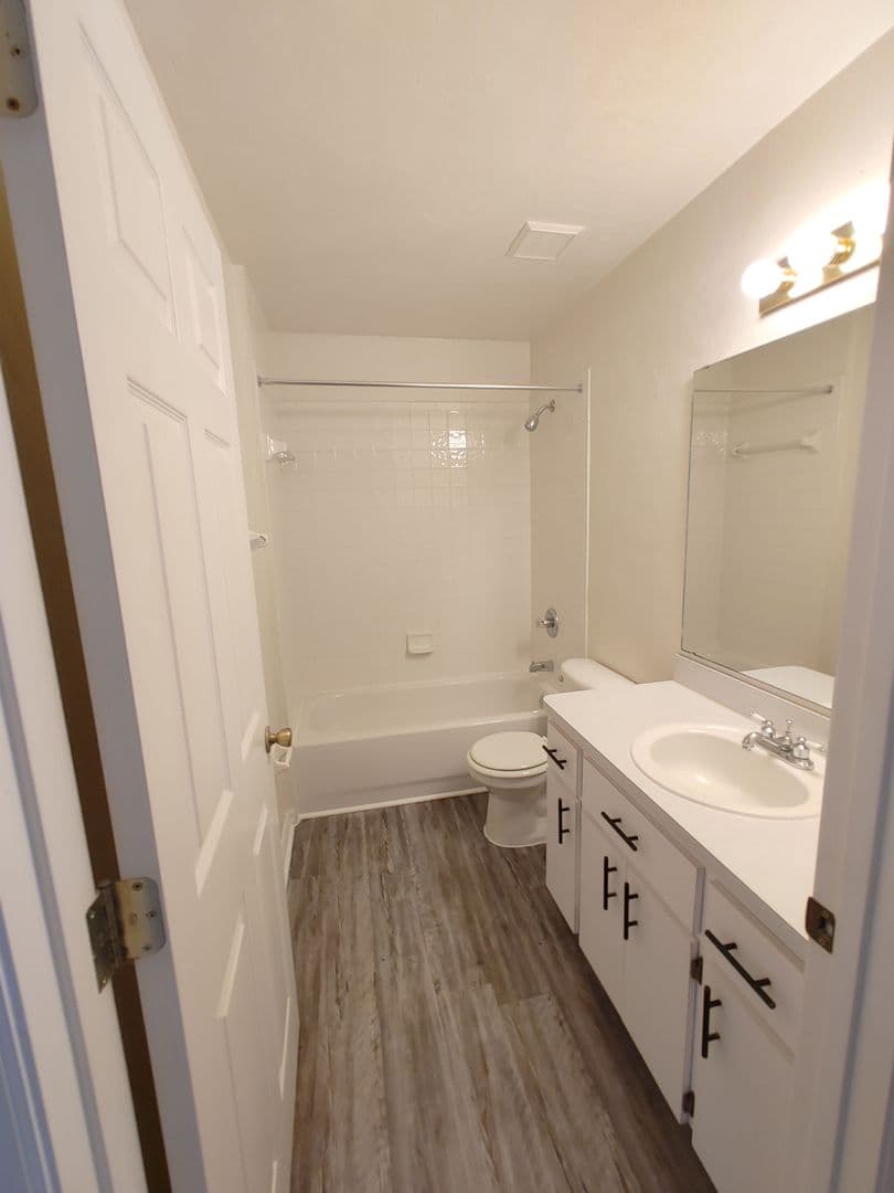 Gainesville House: 3650 NW 25th Terrace