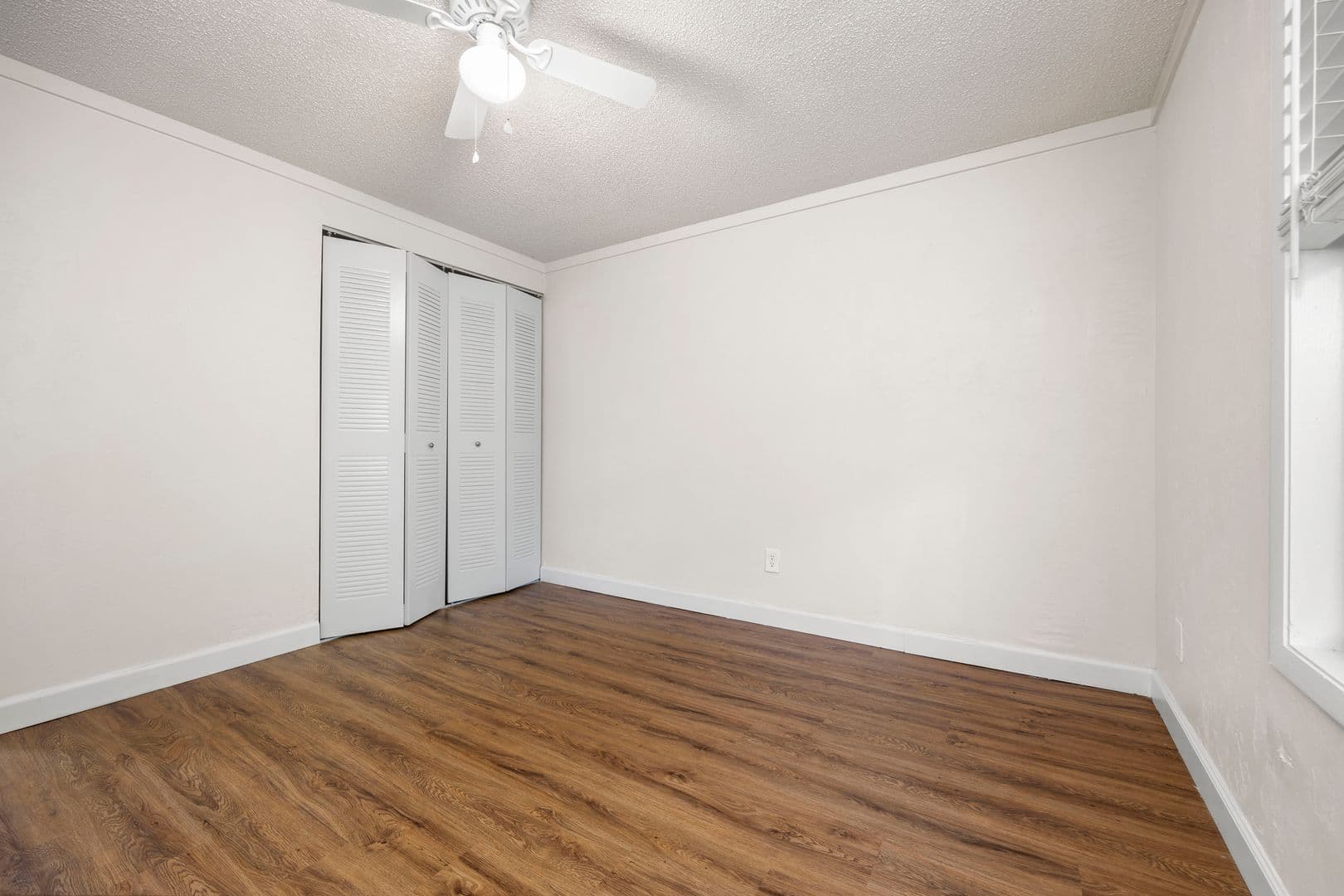 Lake City Apartment: 826 SW Amberwood Loop