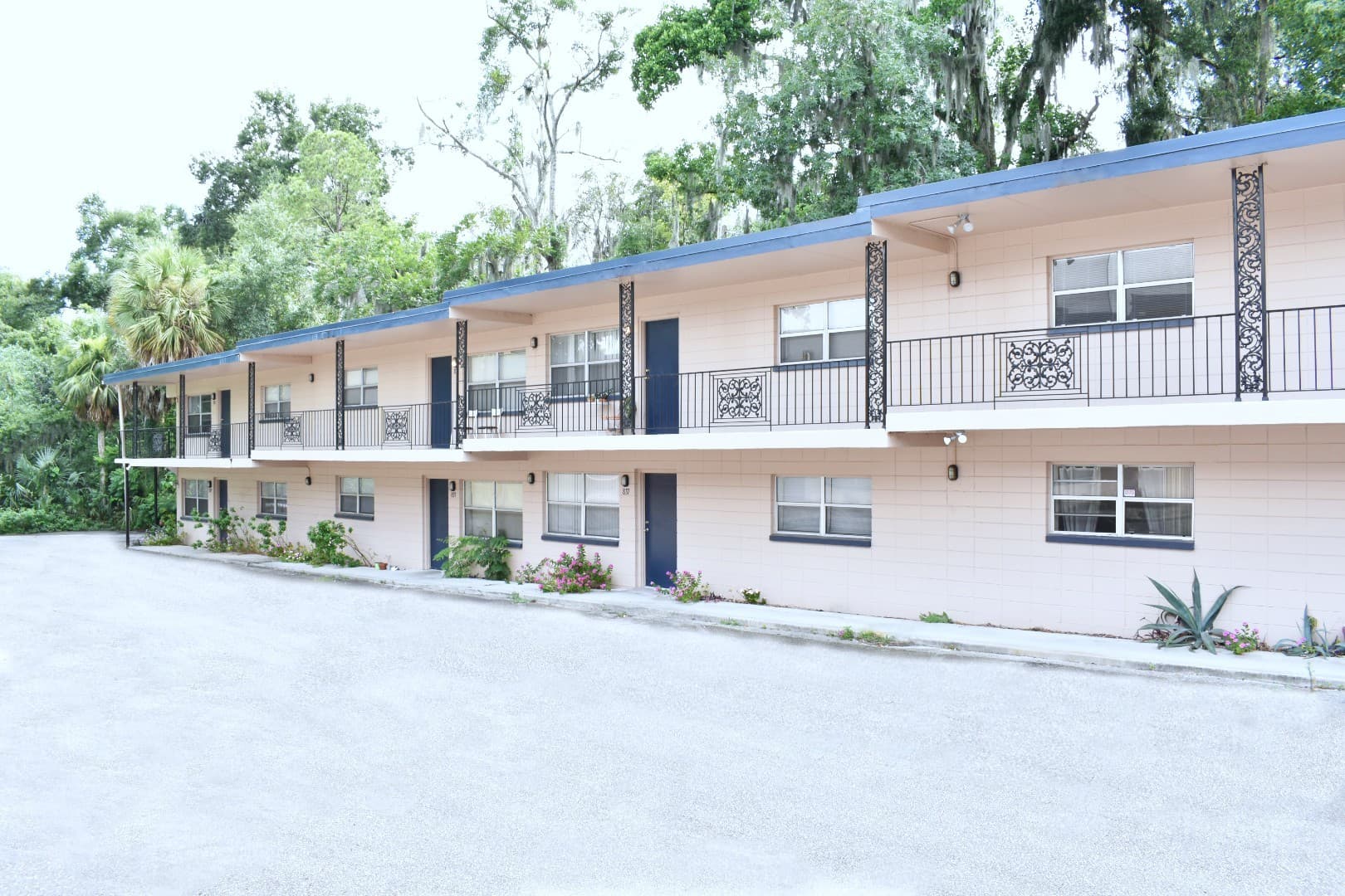 Gainesville Apartment: SW 5th Avenue