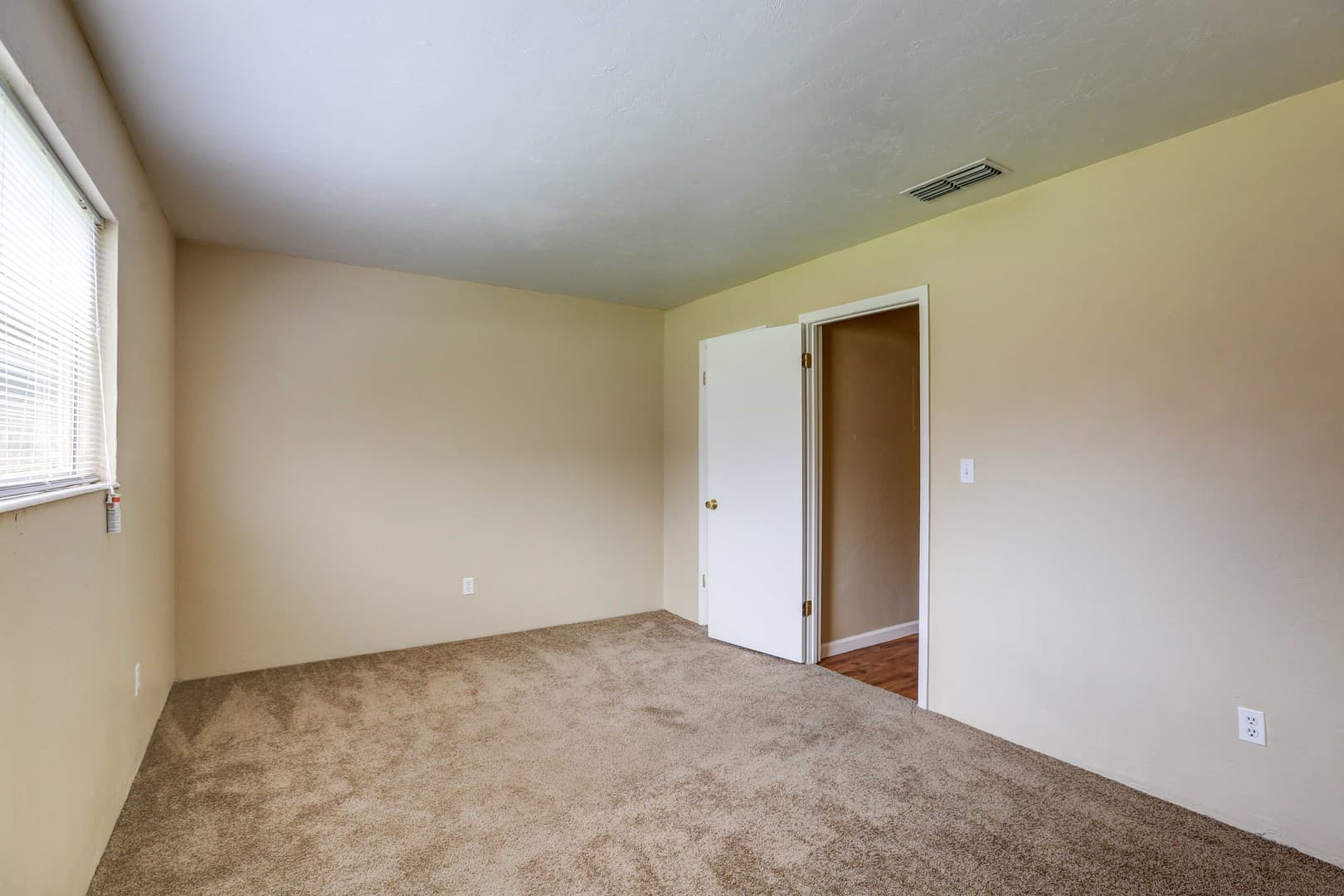 Gainesville Apartment: 1902 SW 42nd Way