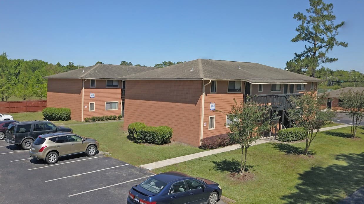 Gainesville Apartment: 1902 SW 42nd Way