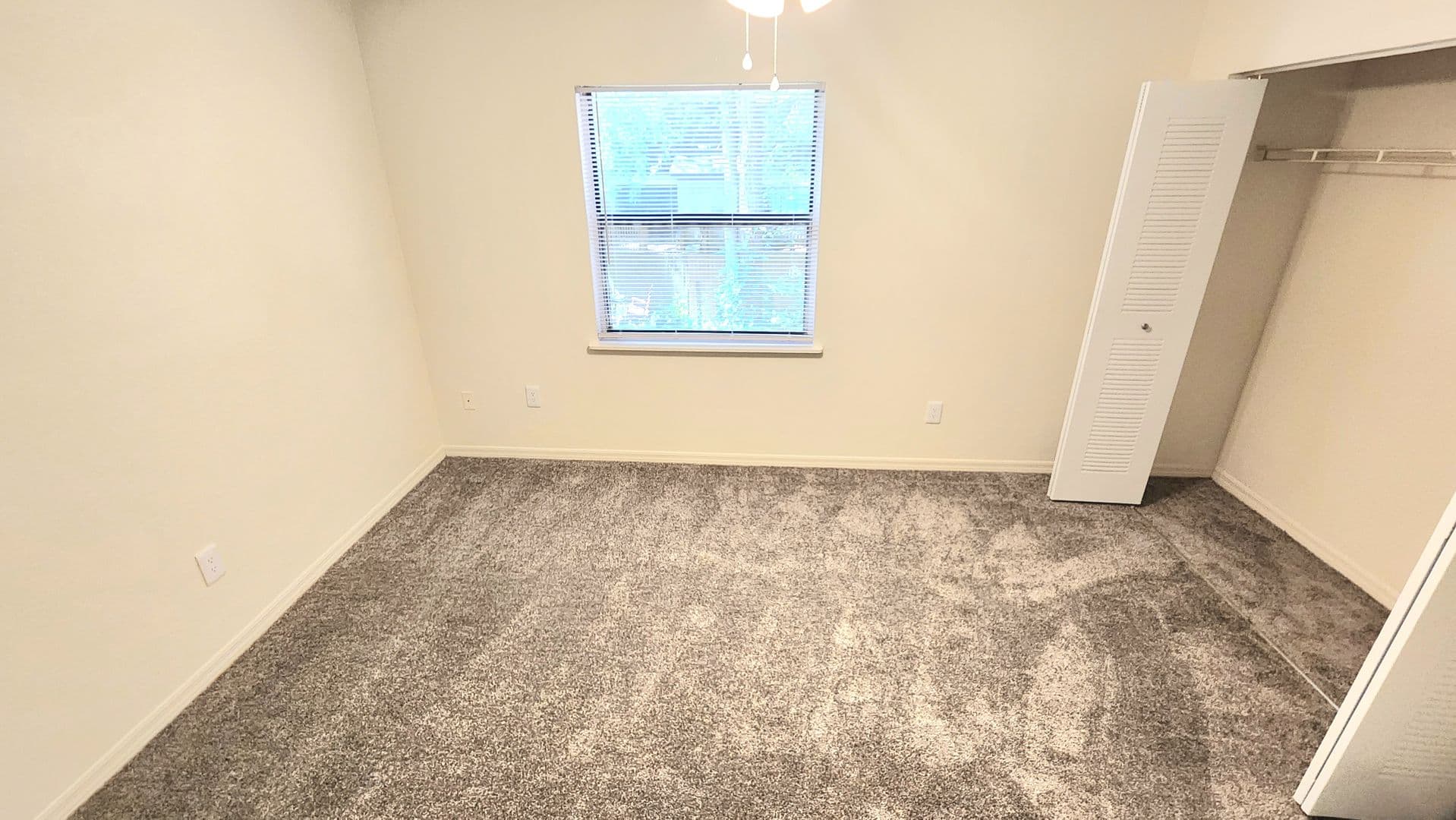 Gainesville Apartment: 4327 - 6903 SW  Terrace