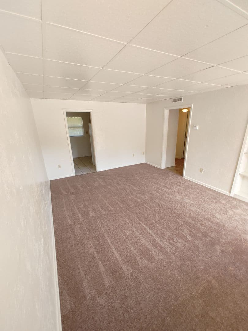 Gainesville Apartment: SW 5th Avenue