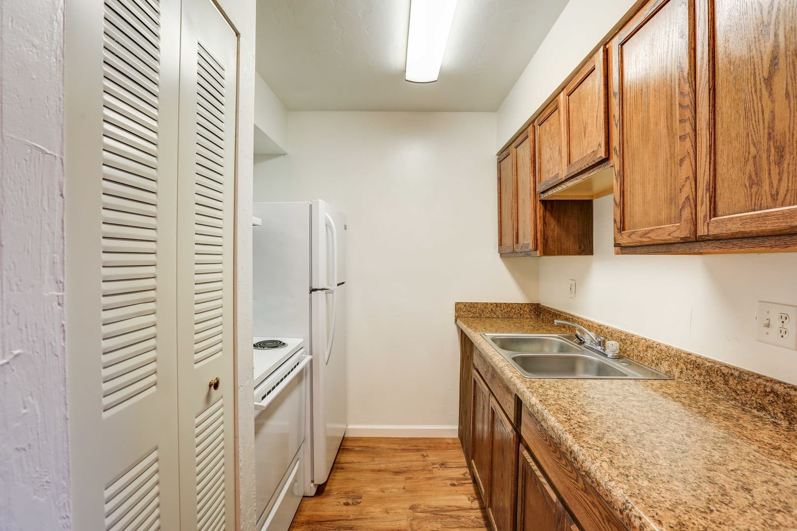 Gainesville Apartment: 1902 SW 42nd Way