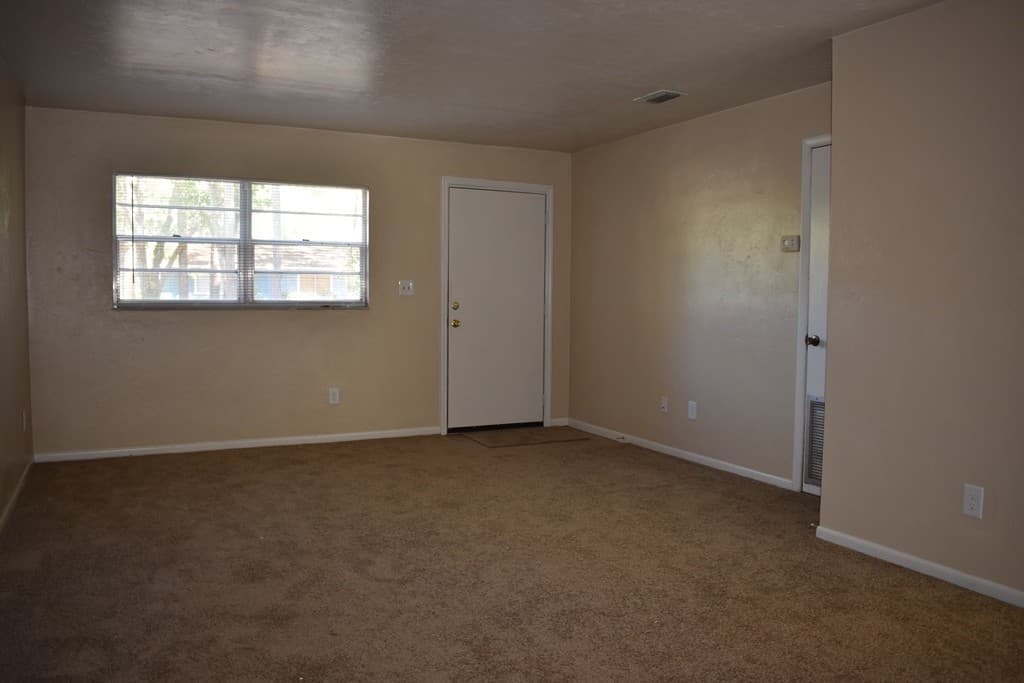 Gainesville Apartment: 2114 NW 55th Boulevard