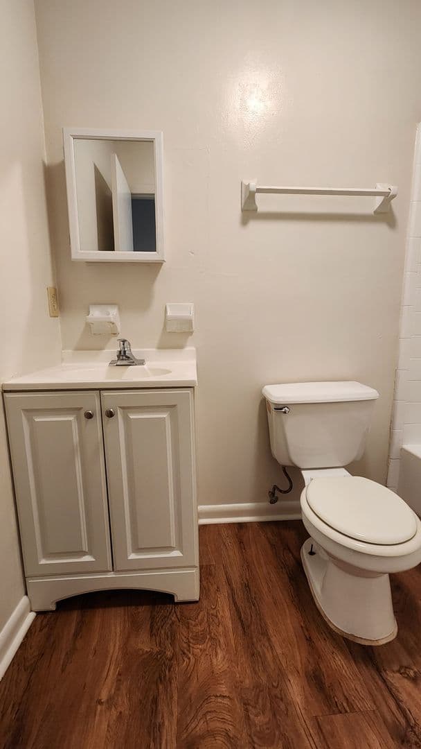 Gainesville Apartment: 1239 NW 42nd Avenue