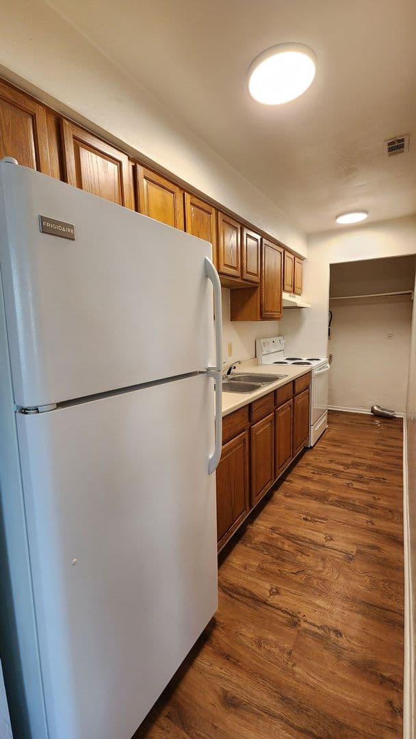 Gainesville Apartment: 1239 NW 42nd Avenue