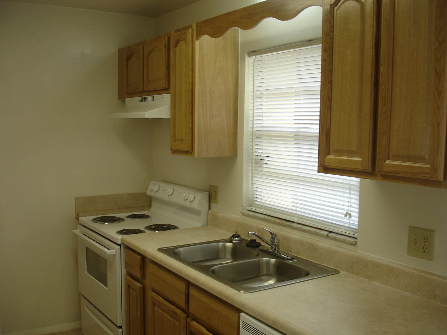 Gainesville Apartment: 2114 NW 55th Boulevard