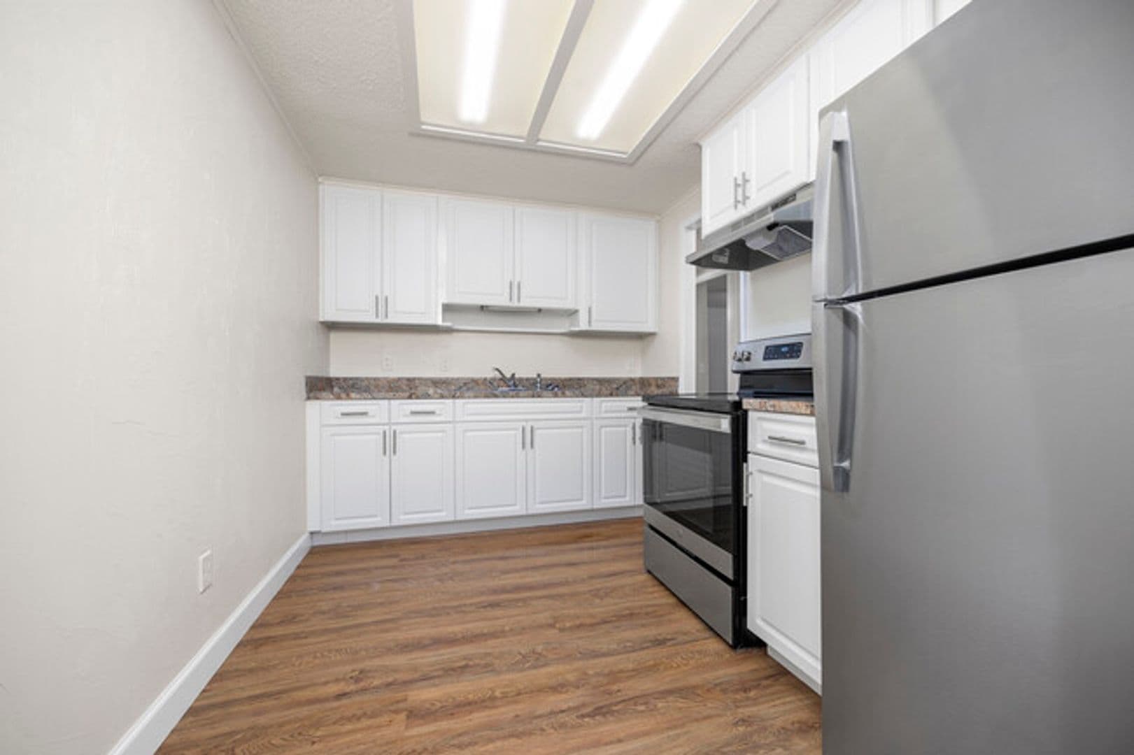Lake City Apartment: 826 SW Amberwood Loop
