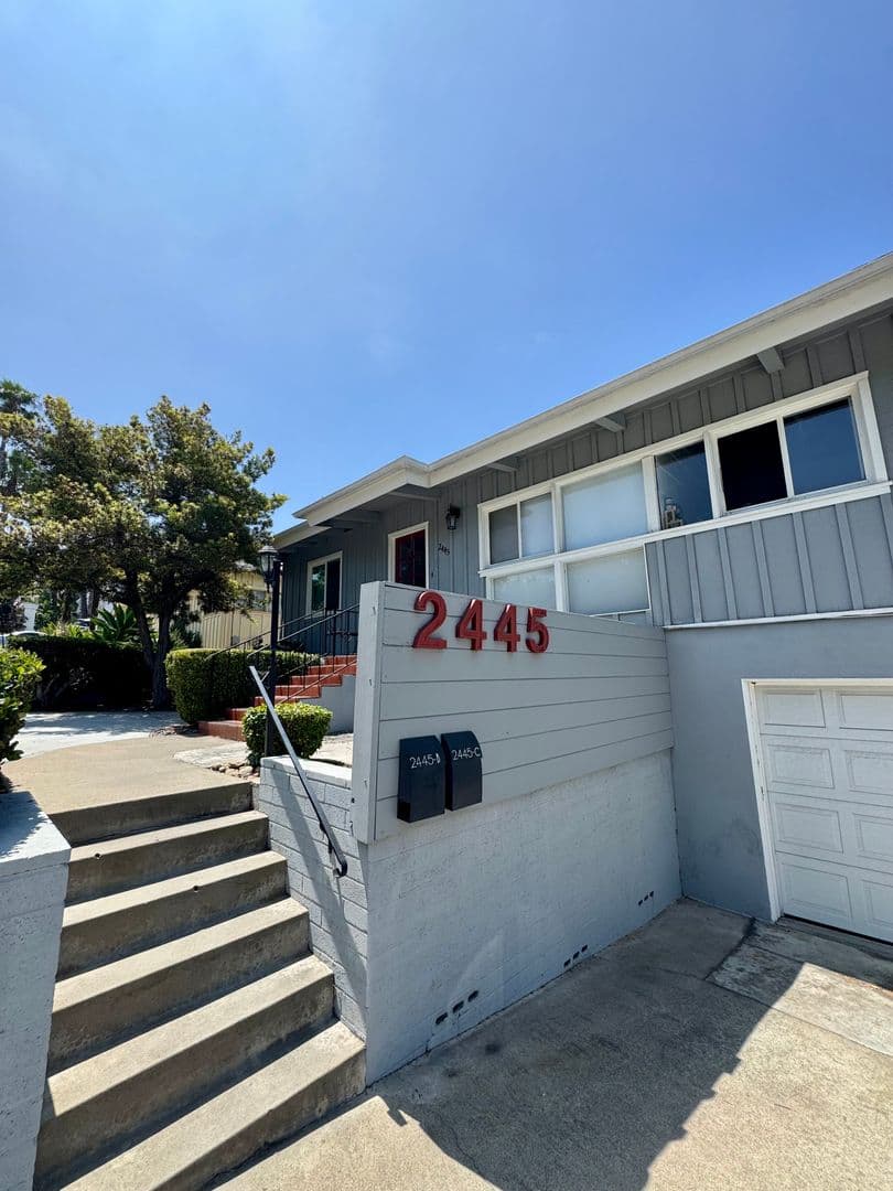 San Diego Apartment: 2445 Juan Street