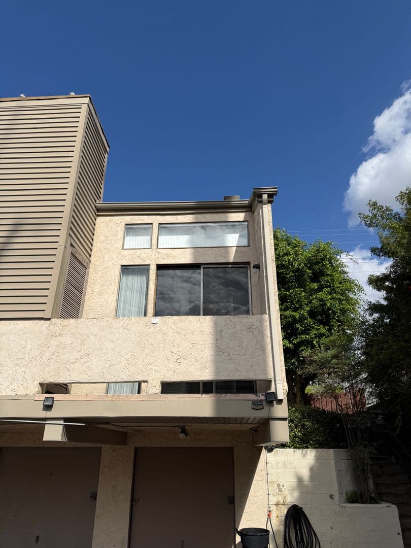 San Diego Townhome: 5757 Gaines Street, #E