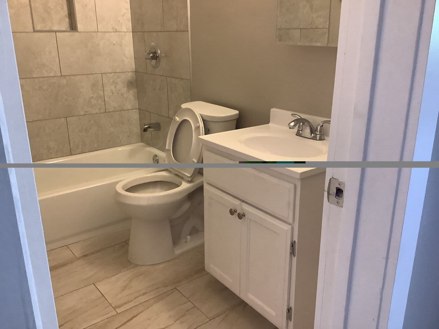Huntington Park Apartment: 7013/S Malabar St.