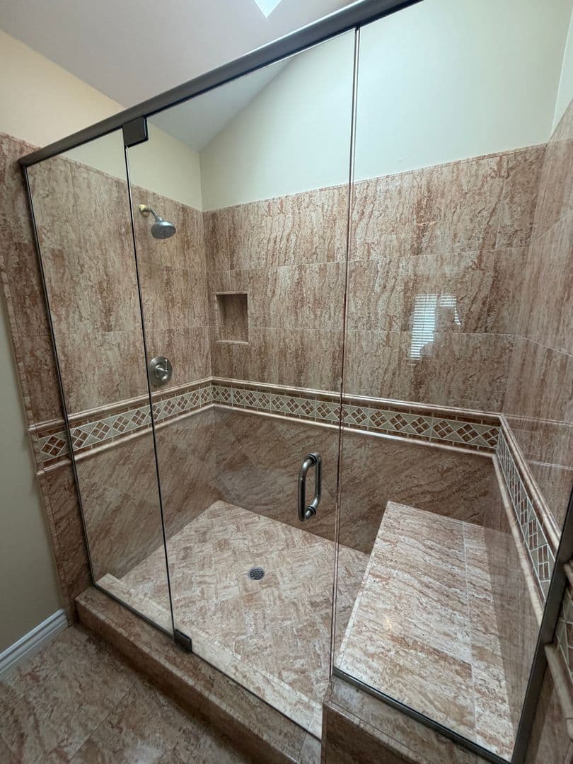 Brea House: 2377 Sommerset Dr