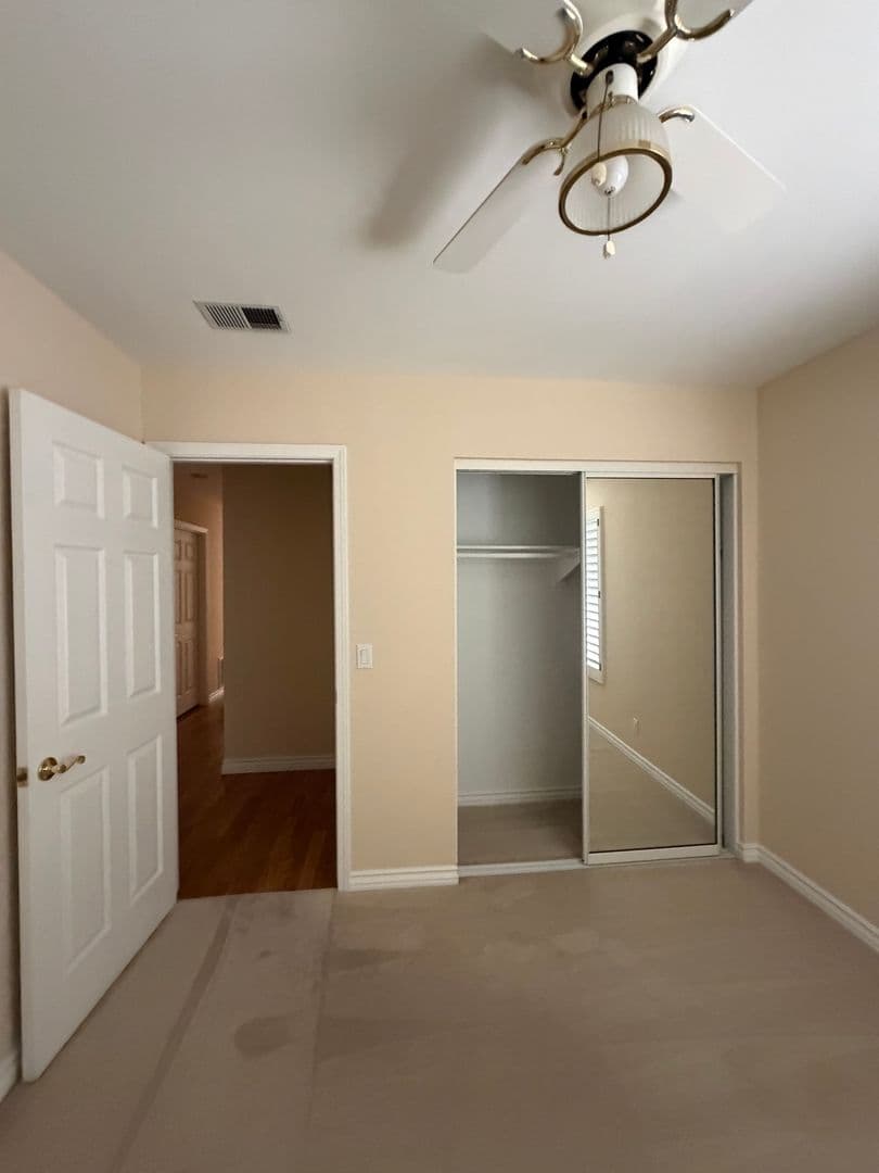 Brea House: 2377 Sommerset Dr