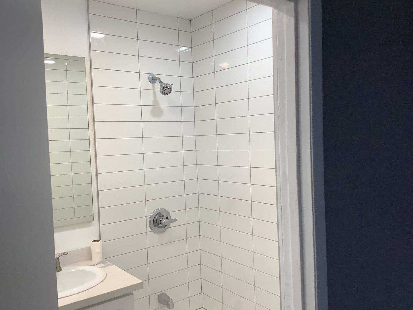 Huntington Park Apartment: 2768 E. 57th St.