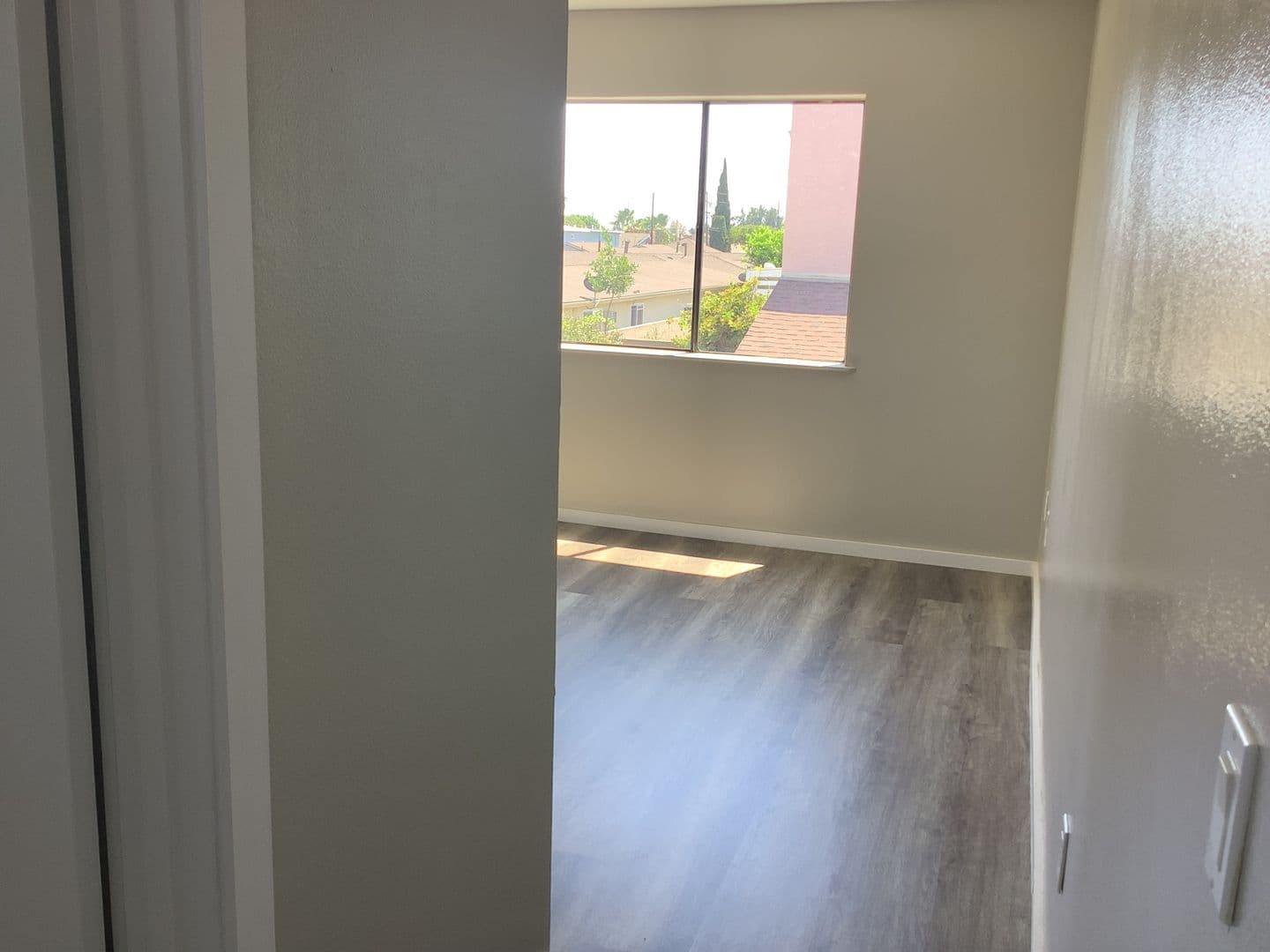 Bell Apartment: 4576 Florence Ave.