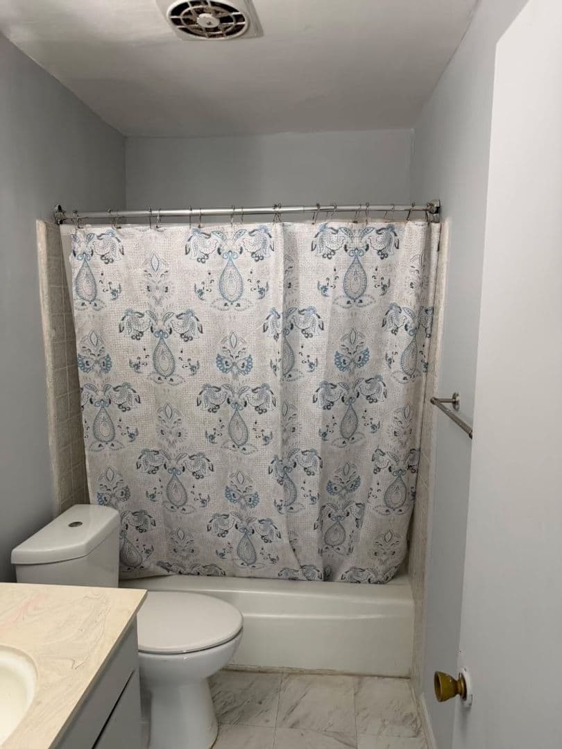 Los Angeles Apartment: 1343 N. Curson Ave.