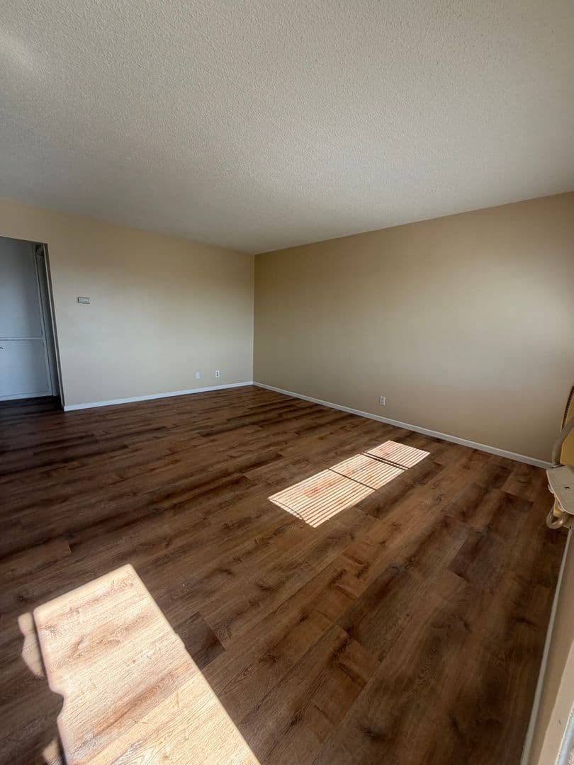 La Puente Apartment: 15843 Sierra Vista Ct.