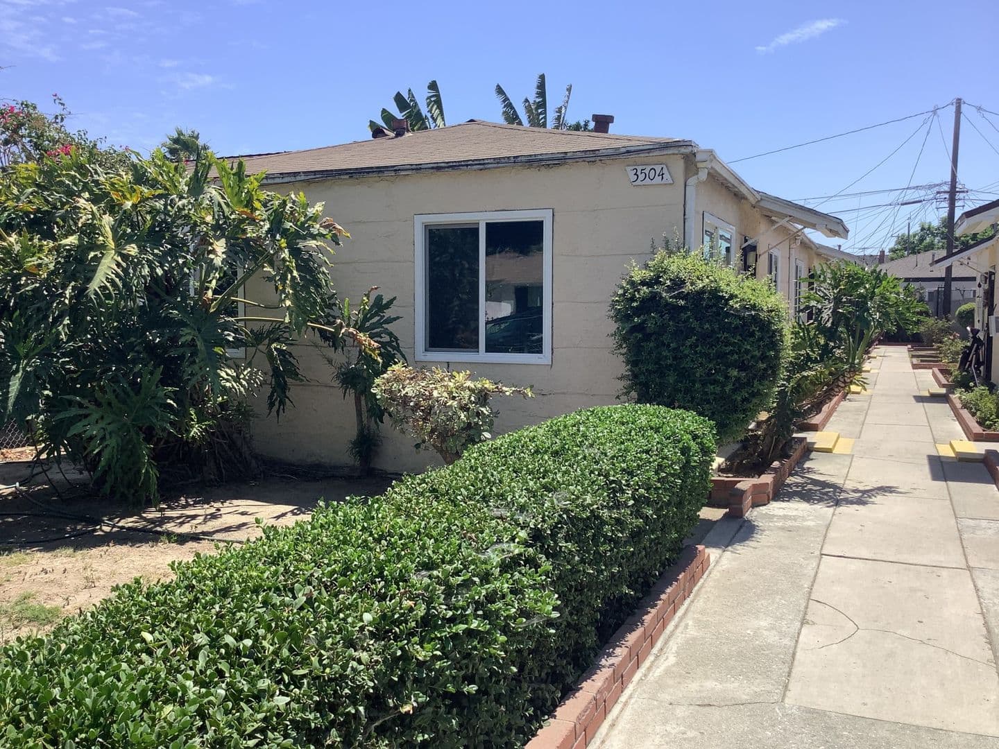 Maywood Apartment: 3500 E. 54th St.