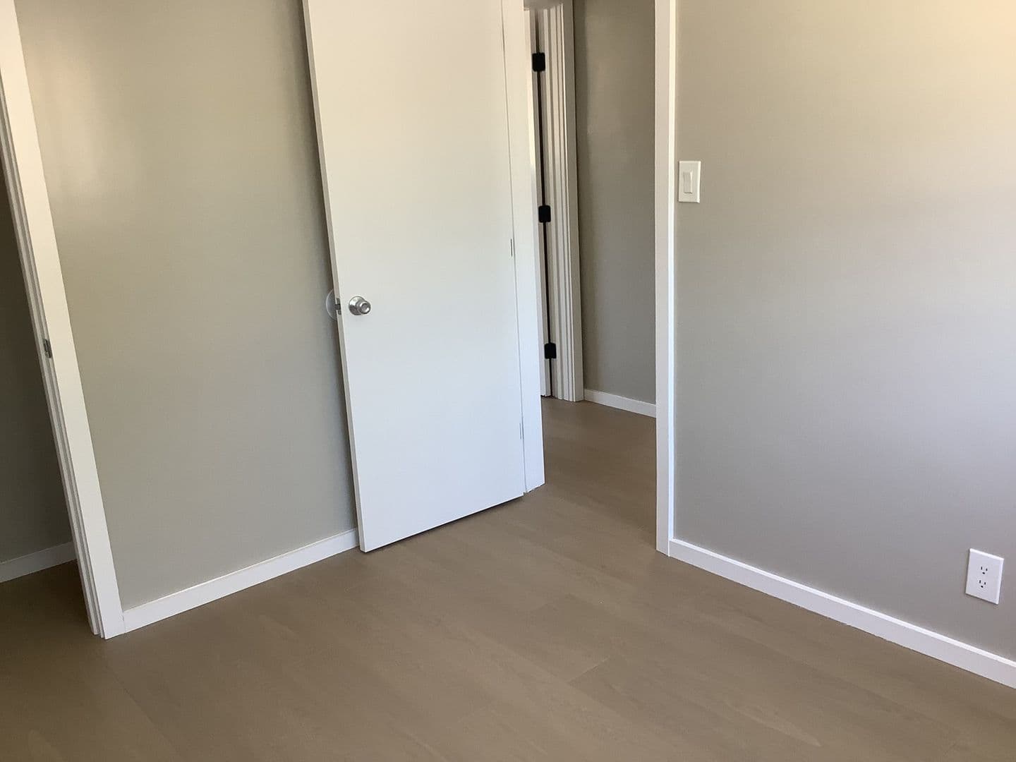 Bell Apartment: 7029-31/S Walker Ave.