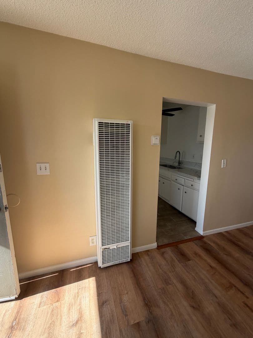 La Puente Apartment: 15843 Sierra Vista Ct.