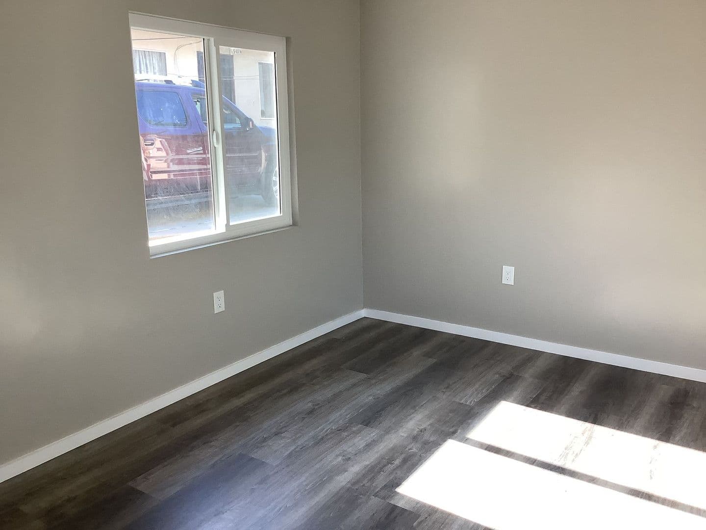 Bell Gardens Apartment: 5909 Cecilia St.